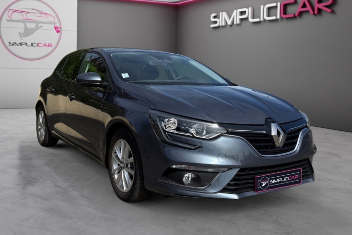 RENAULT MEGANE IV BERLINE