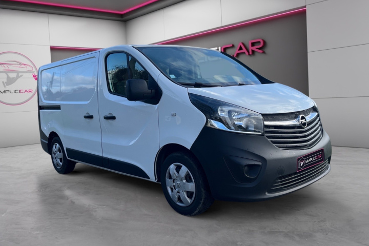 OPEL VIVARO FOURGON