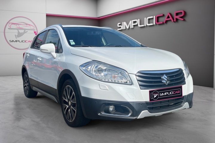 SUZUKI SX4 S-CROSS