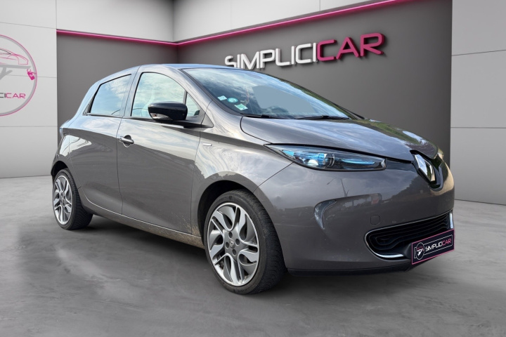 RENAULT ZOE